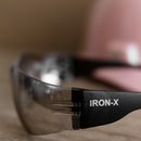 lente-ironx-inout